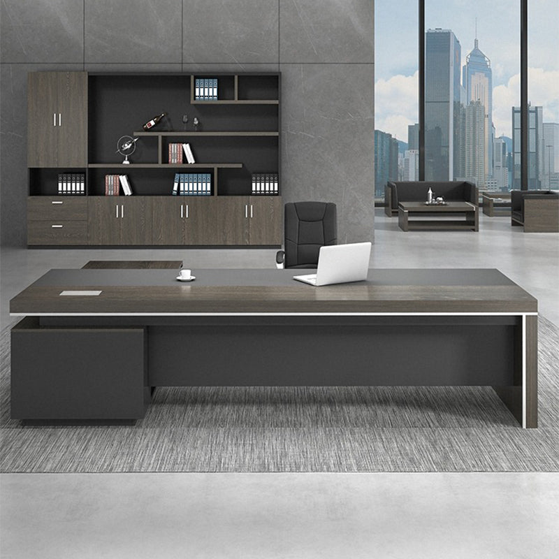 大型役員デスク|重厚感 エレガント ケーブルボックスあり