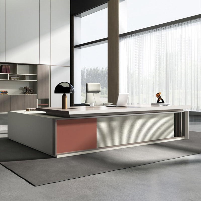 大型役員デスク|高級感 現代性 USBポート付き