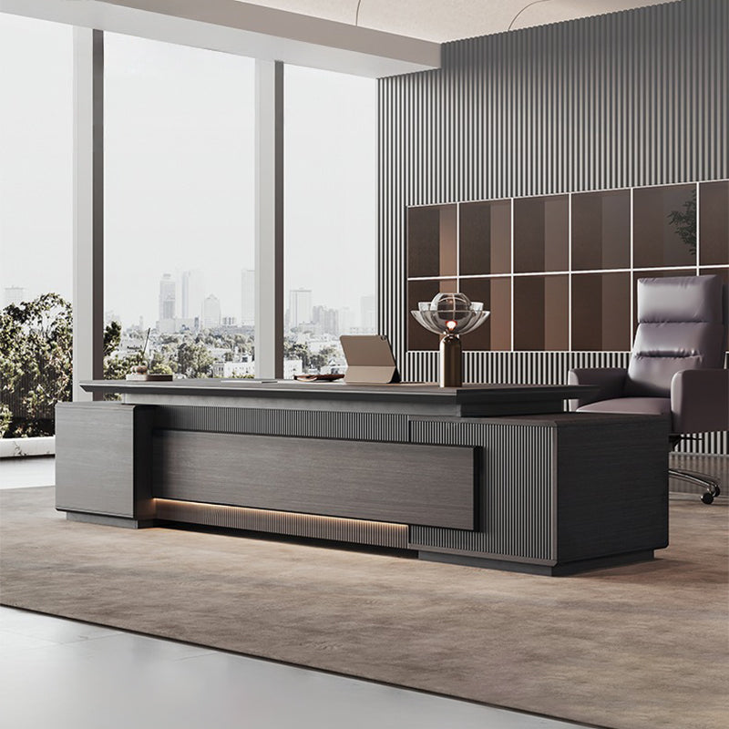 大型役員デスク|高品質 高貴な雰囲気 コードホール付き