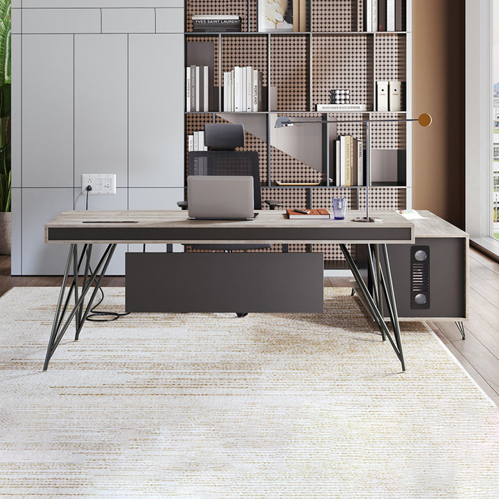 大型役員デスク|シンプル 優雅さ ロック付き