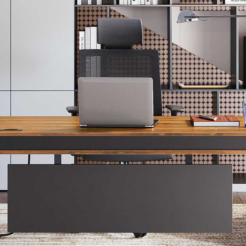 大型役員デスク|シンプル 優雅さ ロック付き