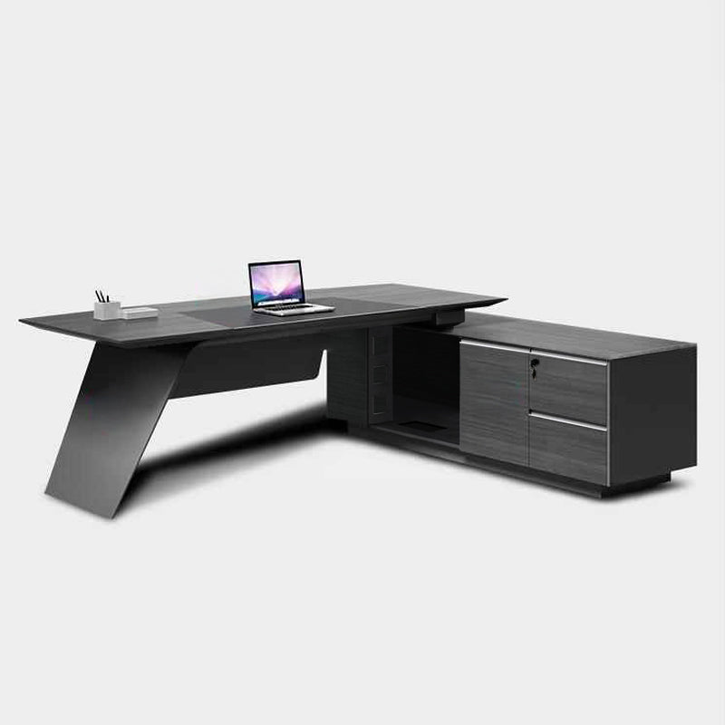 大型役員デスク｜シンプルモダン 落ち着き 実用性