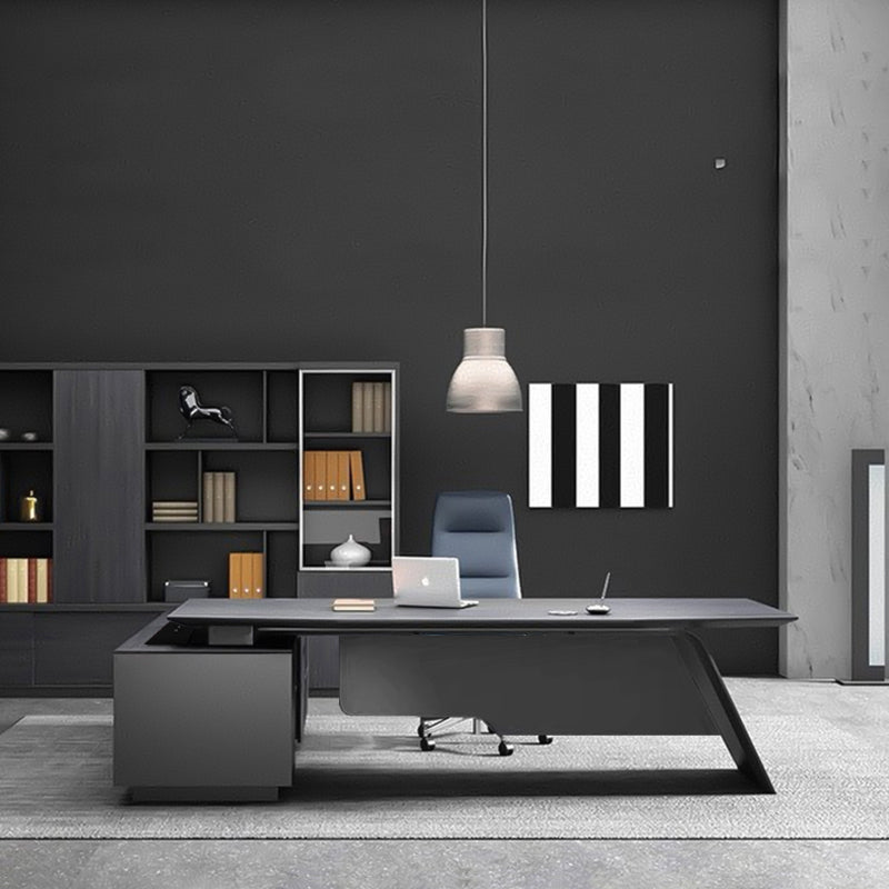 大型役員デスク｜シンプルモダン 落ち着き 実用性