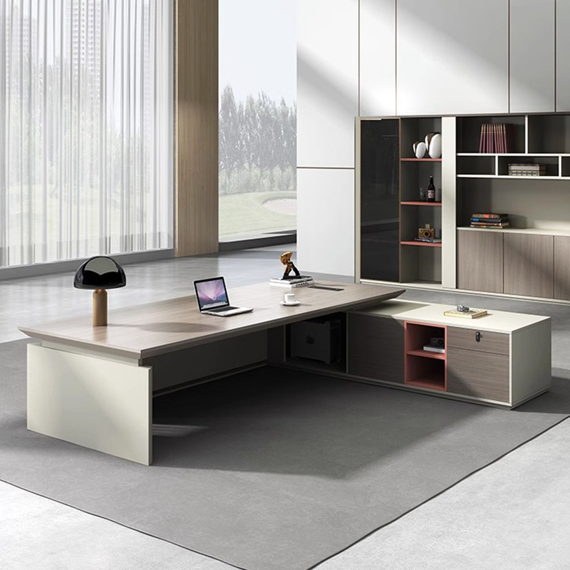 壁面収納｜強化ガラスパネル モダンクラシック 空間構成力